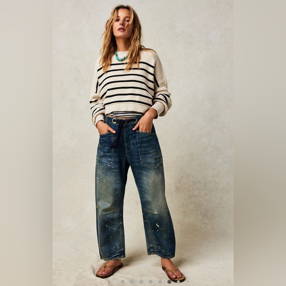 NWOT Free People Moxi barrel jeans in Timeless Blue size 28